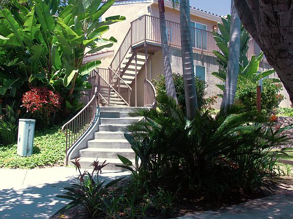 5th image of 2326 Greenbrier Dr #3
