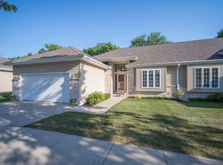 1915 W Virginia Pl UNIT 13, Oak Creek, WI 53154