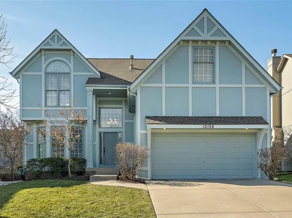 12156 Craig St, Overland Park, KS 66213