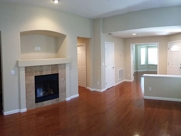 2nd image of 1007 Diamante Dr