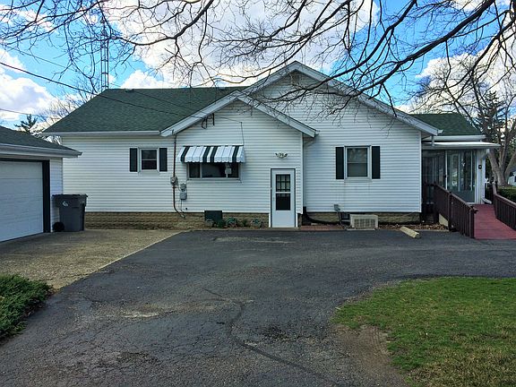 5th image of 401 E Werges Ave