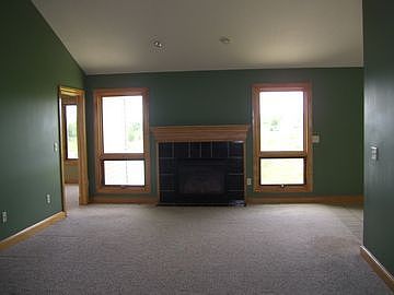 tn_2714_adams_living