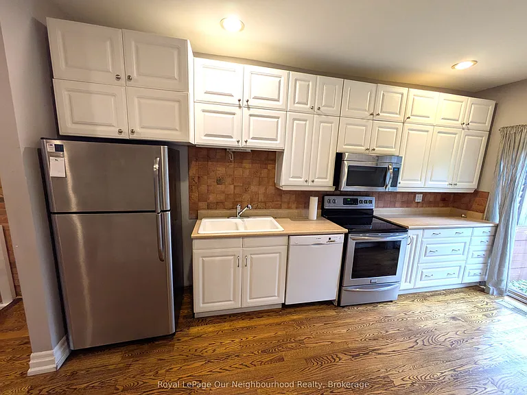 86 Asquith Ave #MAIN — Photo 7