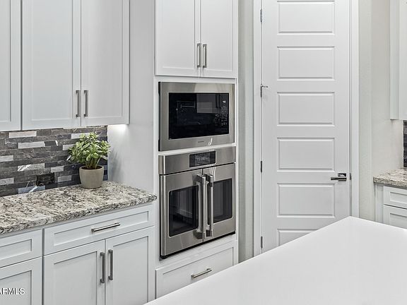 5th image of 22813 E EXCELSIOR Avenue
