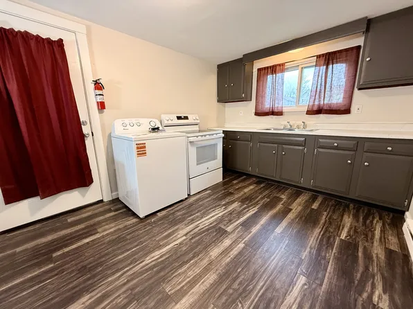 526 Adams St #2, Rochester, PA 15074