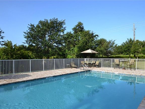 5th image of 13530 Mystic Dr #C-6