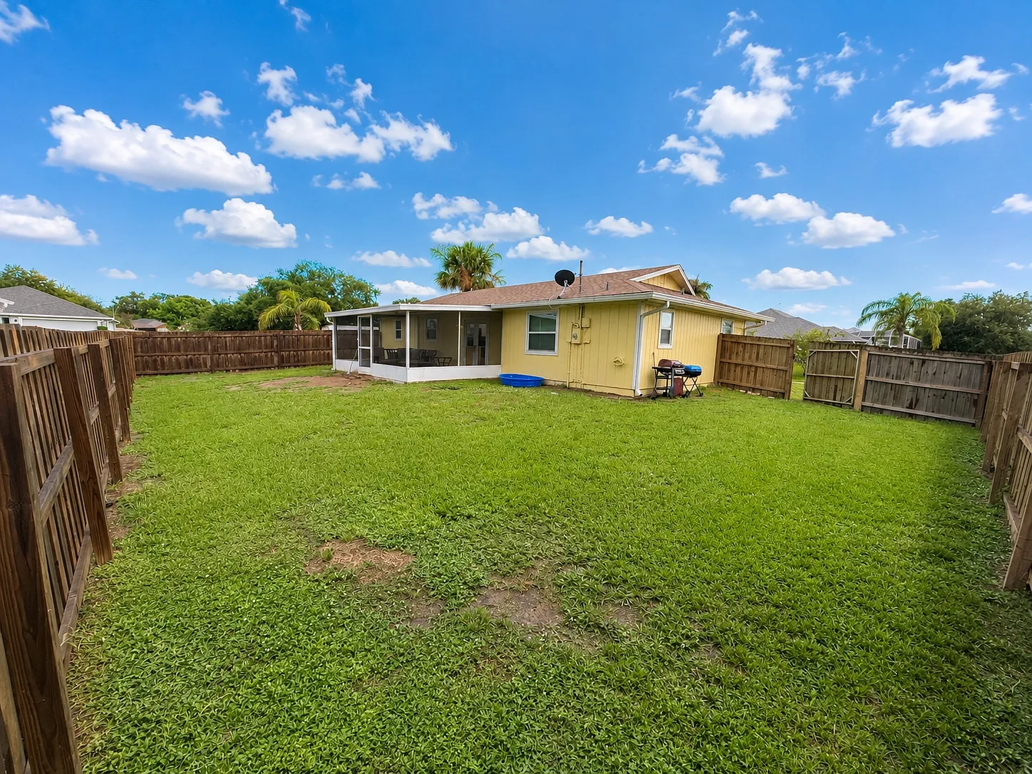 2 bed, 1248 sqft, $2,100 — Photo 3