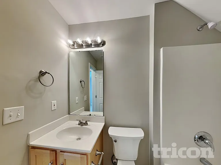 224 Barnevelder Dr — Photo 14