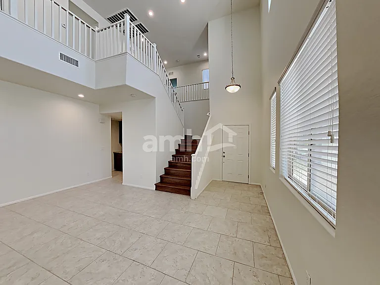 492 Bright Peridot Ave — Photo 7