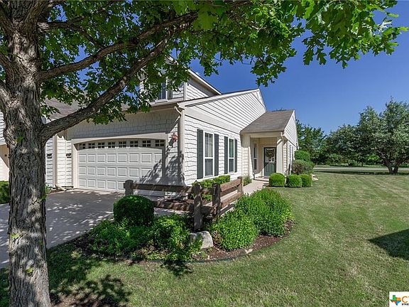 3rd image of 210 Essex Ln