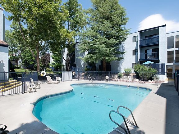 2nd image of 2750 Plumas St APT 319