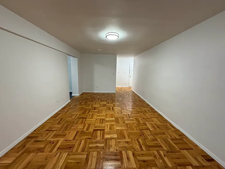 611 Banner Ave #1 — Photo 4