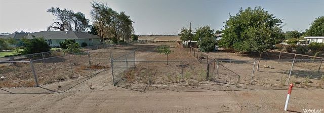 1st image of 12073 E Shaw Ave