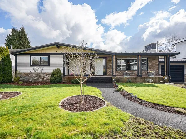 2370 Lynden St, Abbotsford, BC V2T 3B7