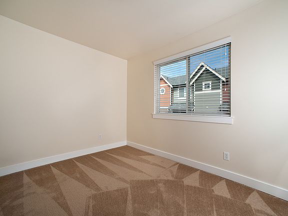 5th image of 645 S Trafton St APT B5