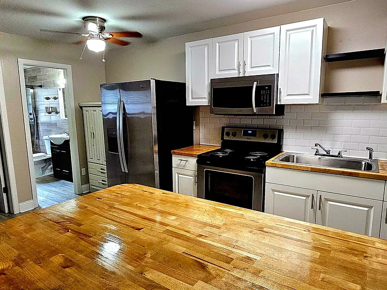 1516 Roger Dr #2 — Photo 12