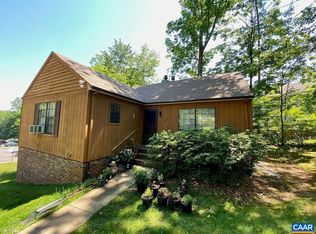 800 Shamrock Rd, Charlottesville, VA 22903