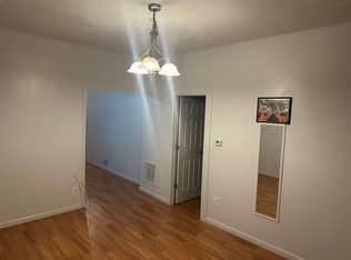 858 W 33rd St #1R, Chicago, IL 60608