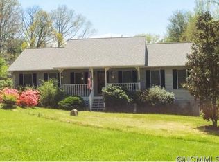 127 Upper Grassy Branch Rd, Asheville, NC 28805