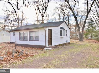 405 Cains Mill Rd, Williamstown, NJ 08094