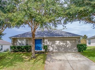 2225 Sandridge Cir, Eustis, FL 32726