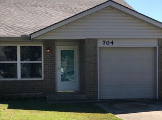 704 E 142nd St, Glenpool, OK 74033