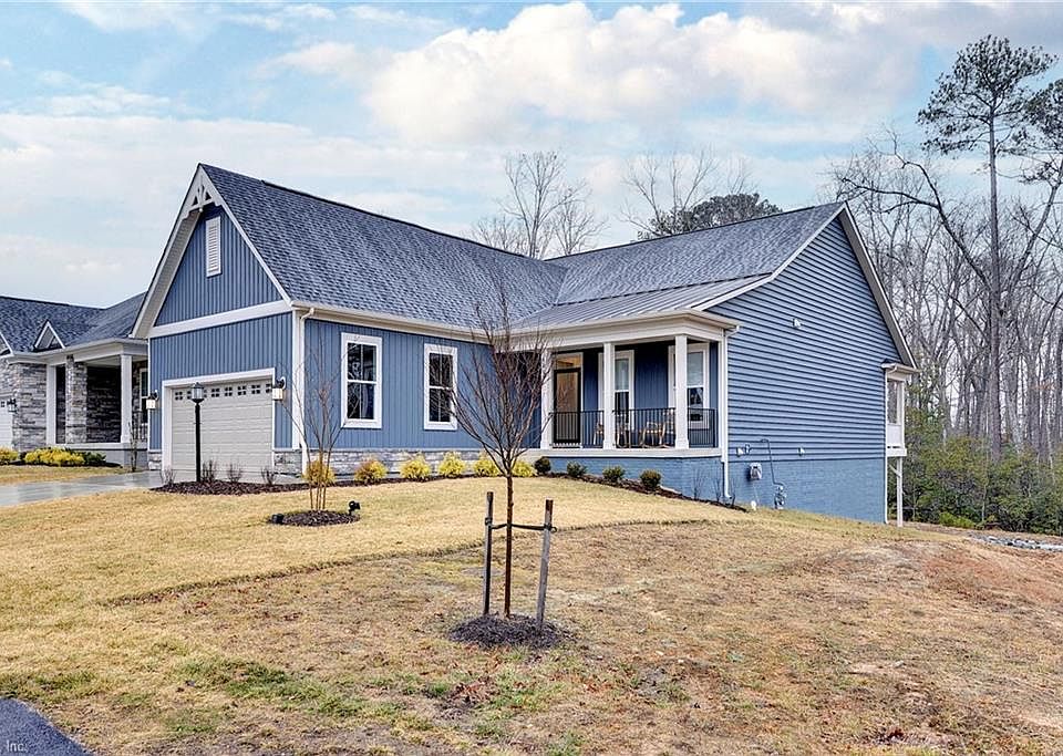 1st image of 4069 Isaac Cir