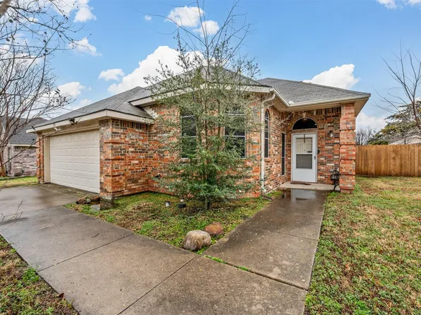 710 Grandview Ave, Seagoville, TX 75159