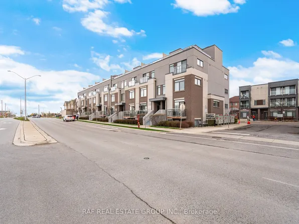 3058 6th Line #105, Oakville, ON L6M 1P8