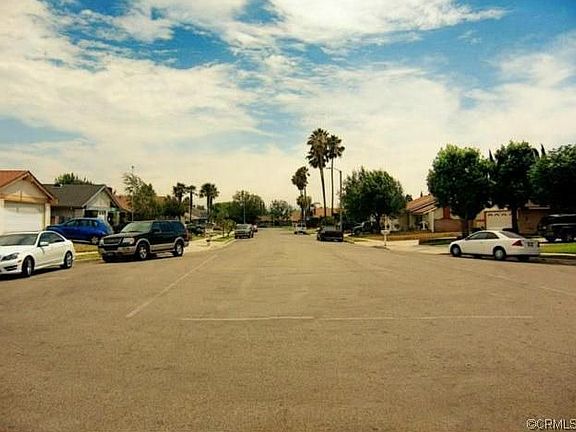 5th image of 2639 S Cypress Point Pl