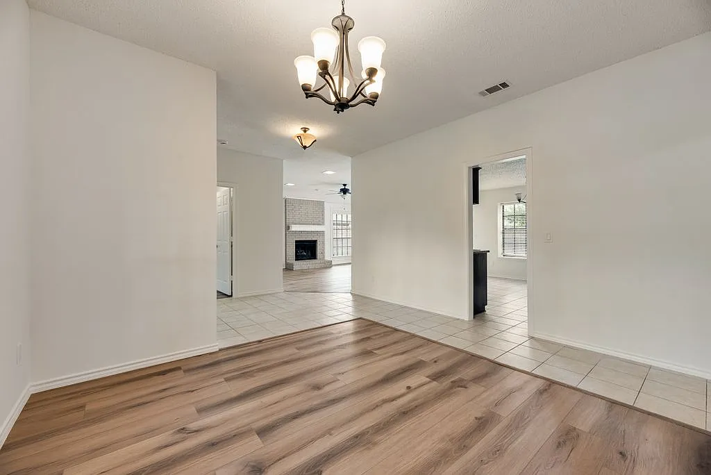 3 bed, 1609 sqft, $2,600 — Photo 3