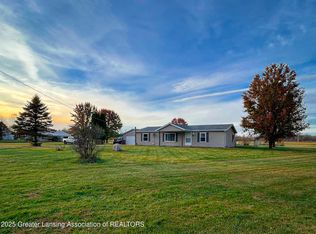 8072 Hall Rd, Bellevue, MI 49021