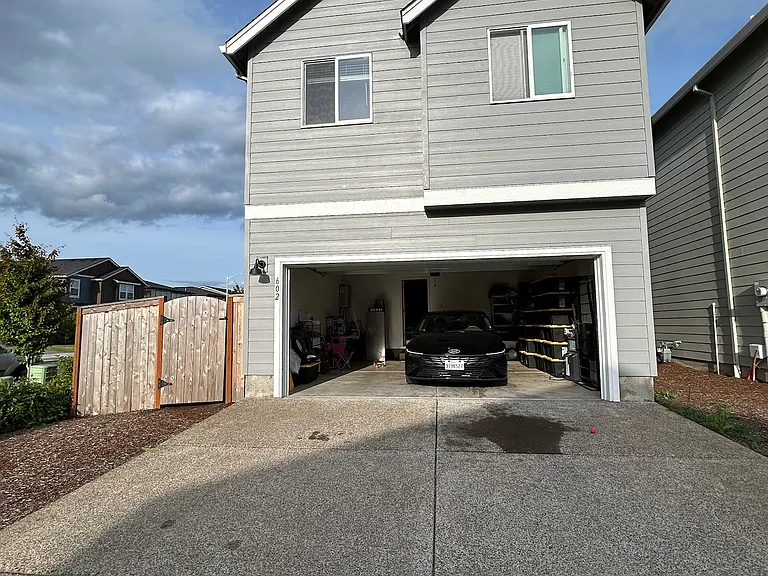 602 Pickering Ln — Photo 48