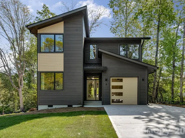 8 Campbell St, Black Mountain, NC 28711