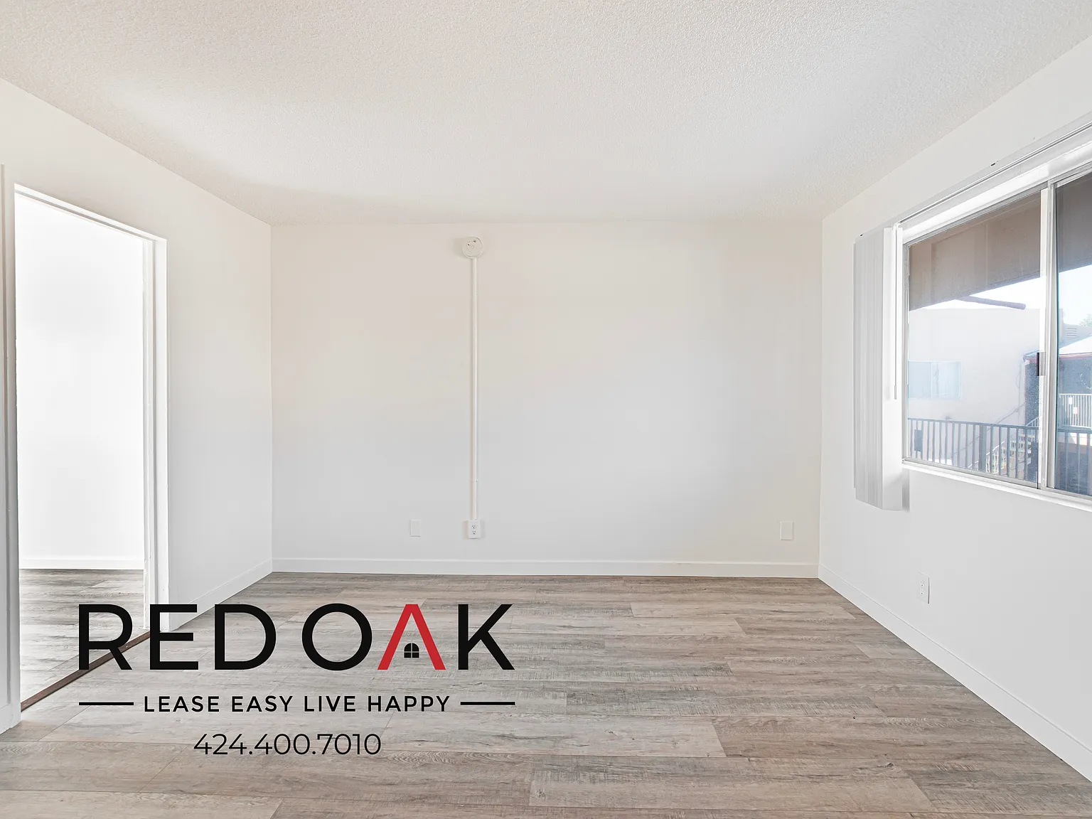 ~Low Deposit~ Bright Studio With Eat-In Kitchen And Included Parking ~ Near Bell Gardens! — Photo 4