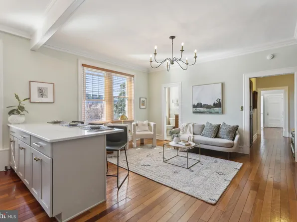 1526 17th St NW APT 417, Washington, DC 20036