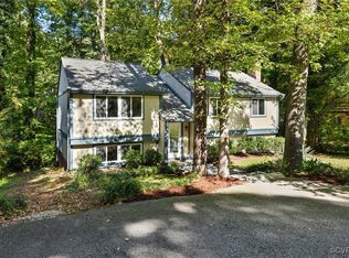 13206 Thornridge Ln, Midlothian, VA 23112