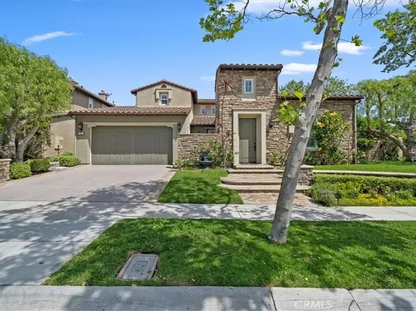 9 Waltham Rd, Mission Viejo, CA 92694