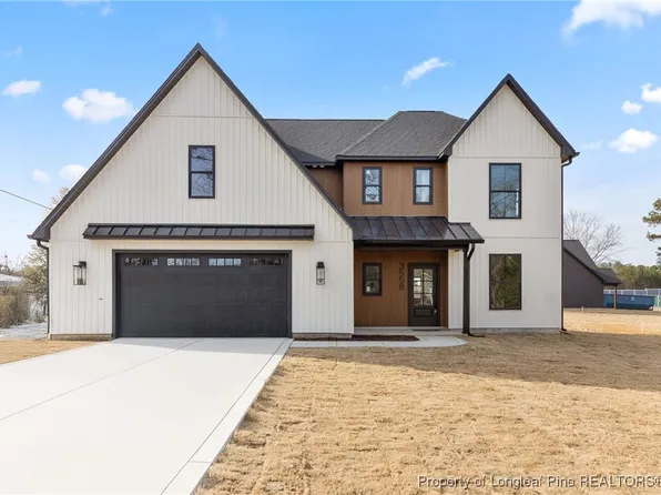 3558 Braddy Rd, Fayetteville, NC 28306