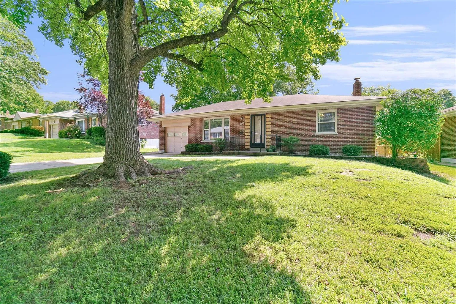 10122 Maryvale Ln photo 1