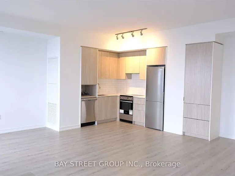 395 Bloor St E #4503 — Photo 5