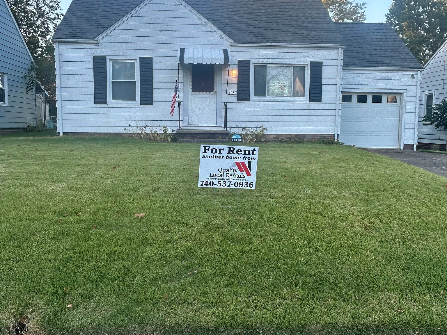 3 bed, 1080 sqft, $1,300 — Photo 2