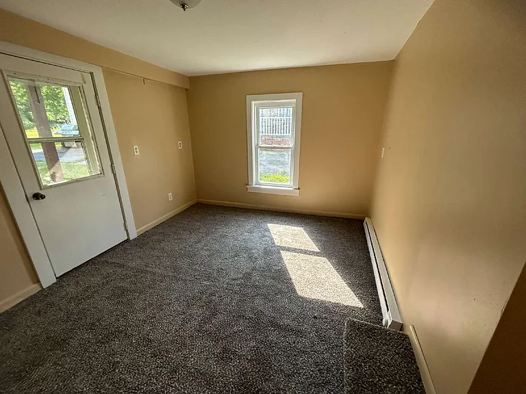 2992 Main St #1 — Photo 4