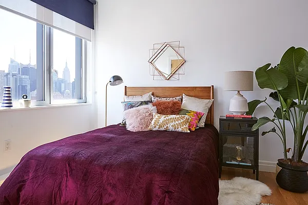 Rented by Mirador Real Estate | media 33