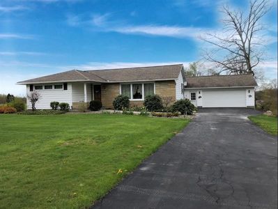 1270 Mercer Grove City Rd, Mercer, PA, 16137