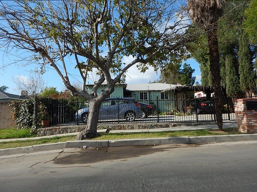 1st image of 12349 Telfair Ave