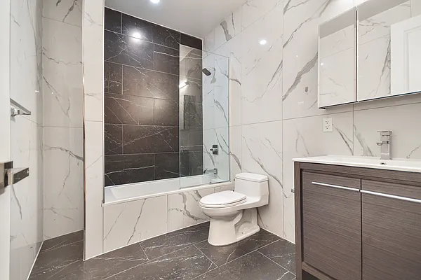 Rented by Compass | media 9