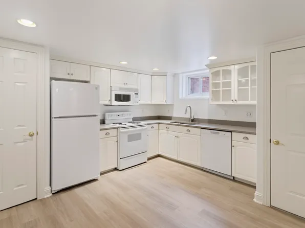 945 S University Blvd, Denver, CO 80209