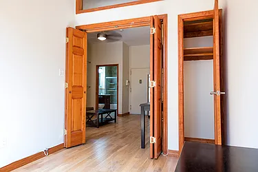 Rented by Easy Rental LLC