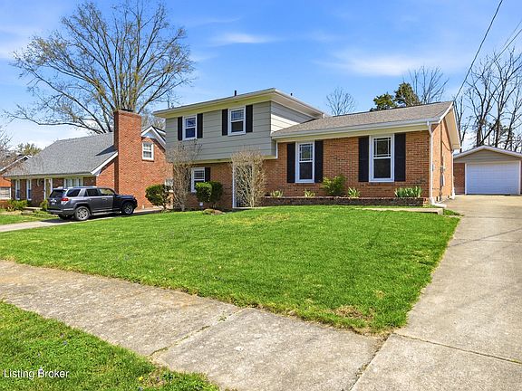 3rd image of 3709 Candlewood Way